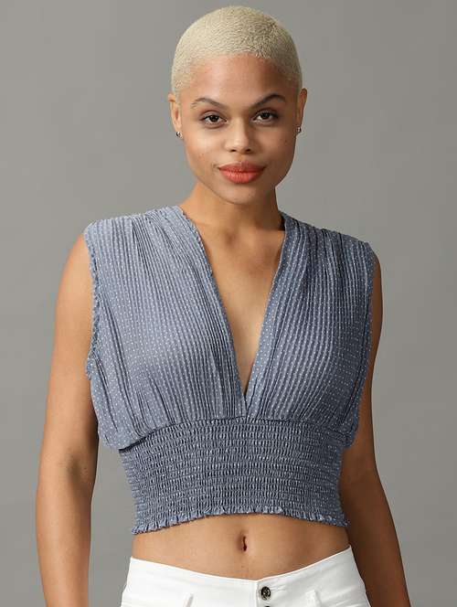 women's crop v neck top - 18824334 - Standard Image - 0