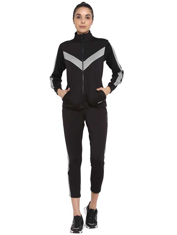 black top & bottom polyester set