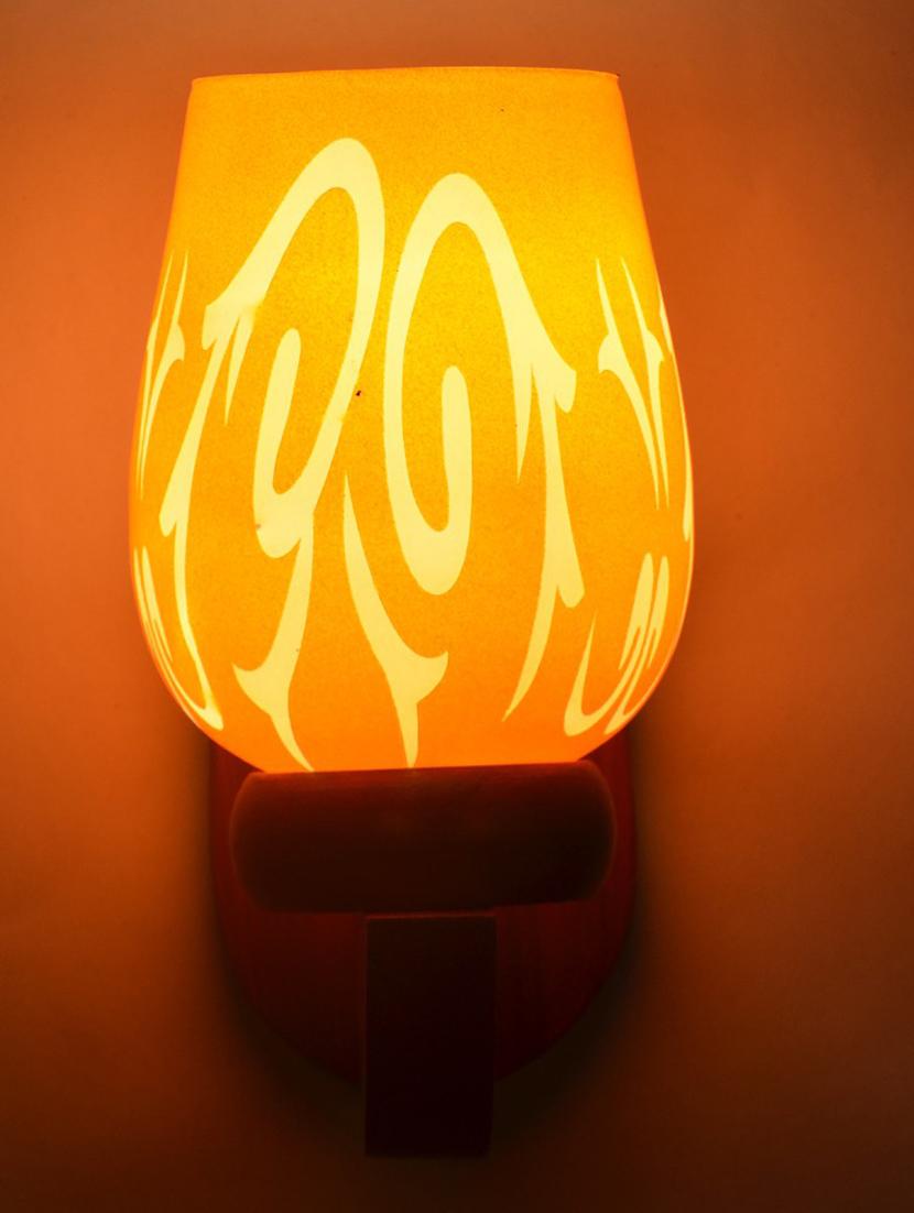 sconce decorative wall lamp() - 18836661 -  Standard Image - 1