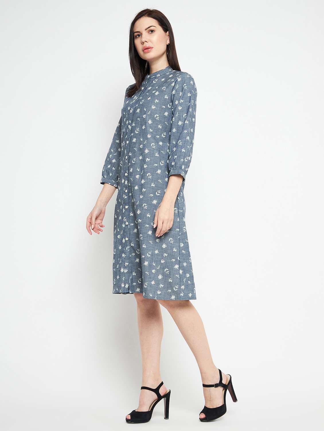 women's  checks dress - 18842083 -  Standard Image - 1