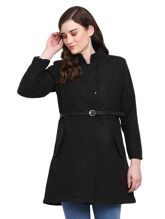 women black solid full sleeve coat