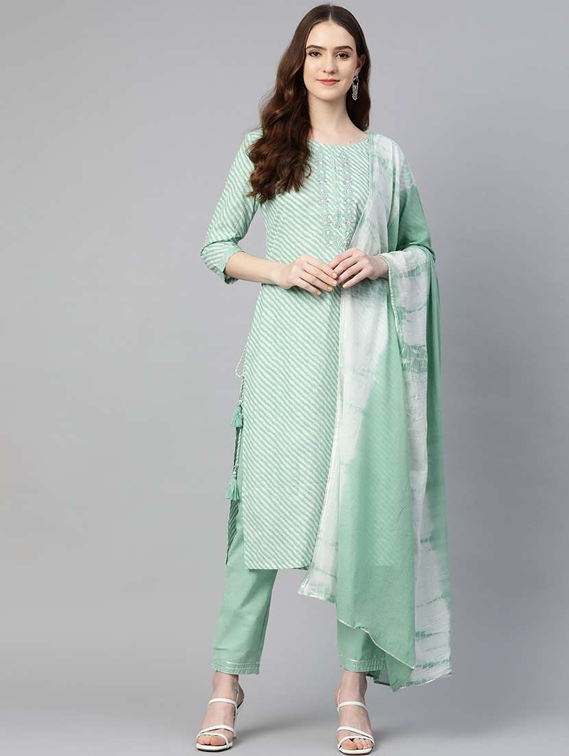 printed kurta pant set with dupatta 