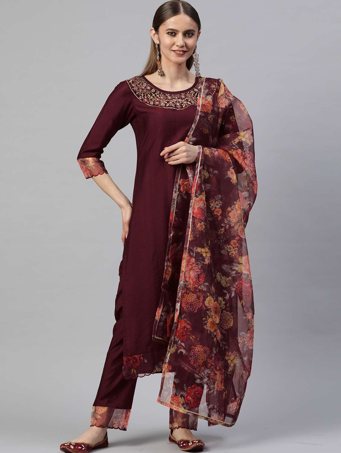 embroidered kurta pant set with dupatta