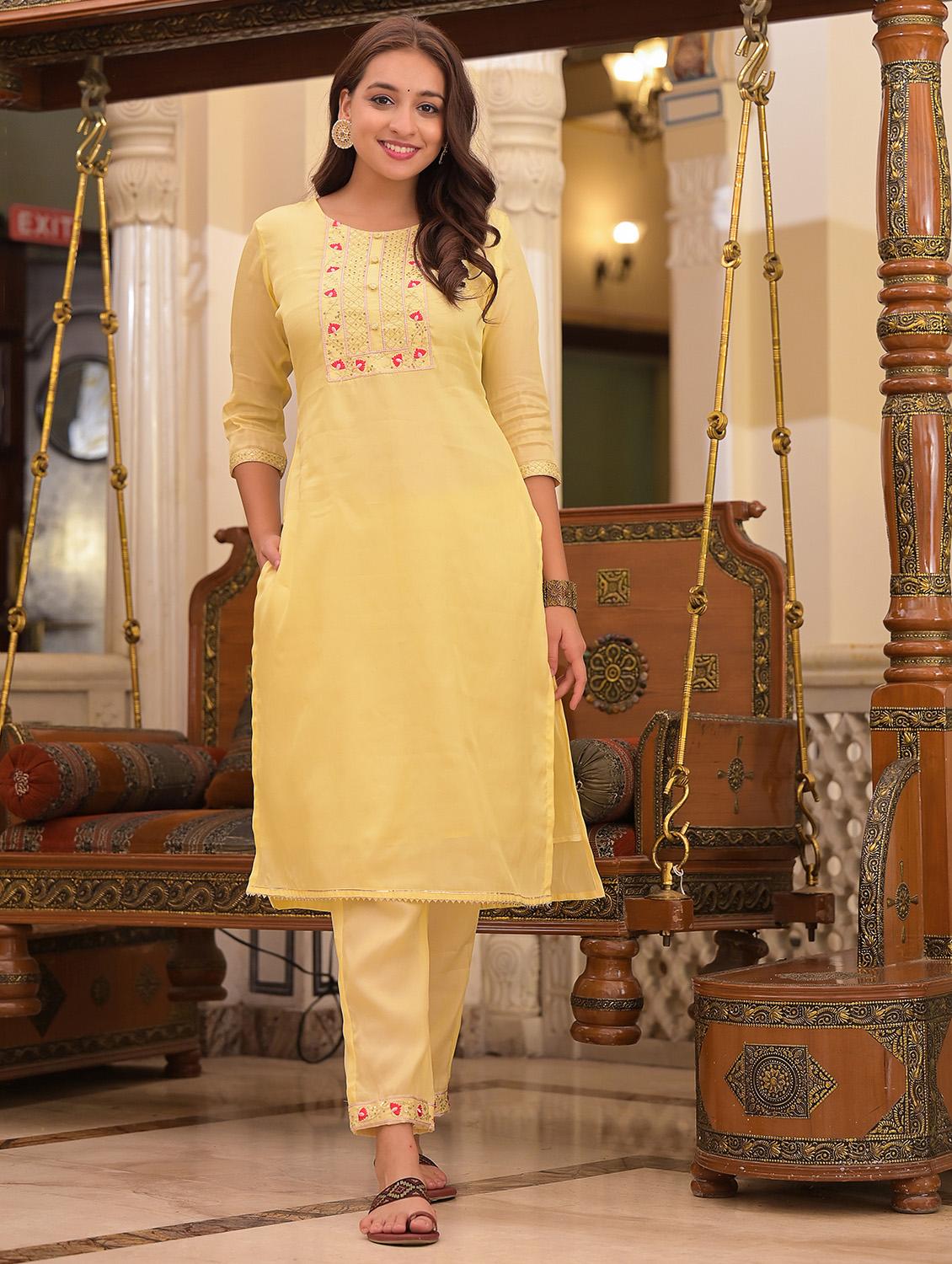 embroidered kurta pant dupatta set - 18875688 - Standard Image - 1