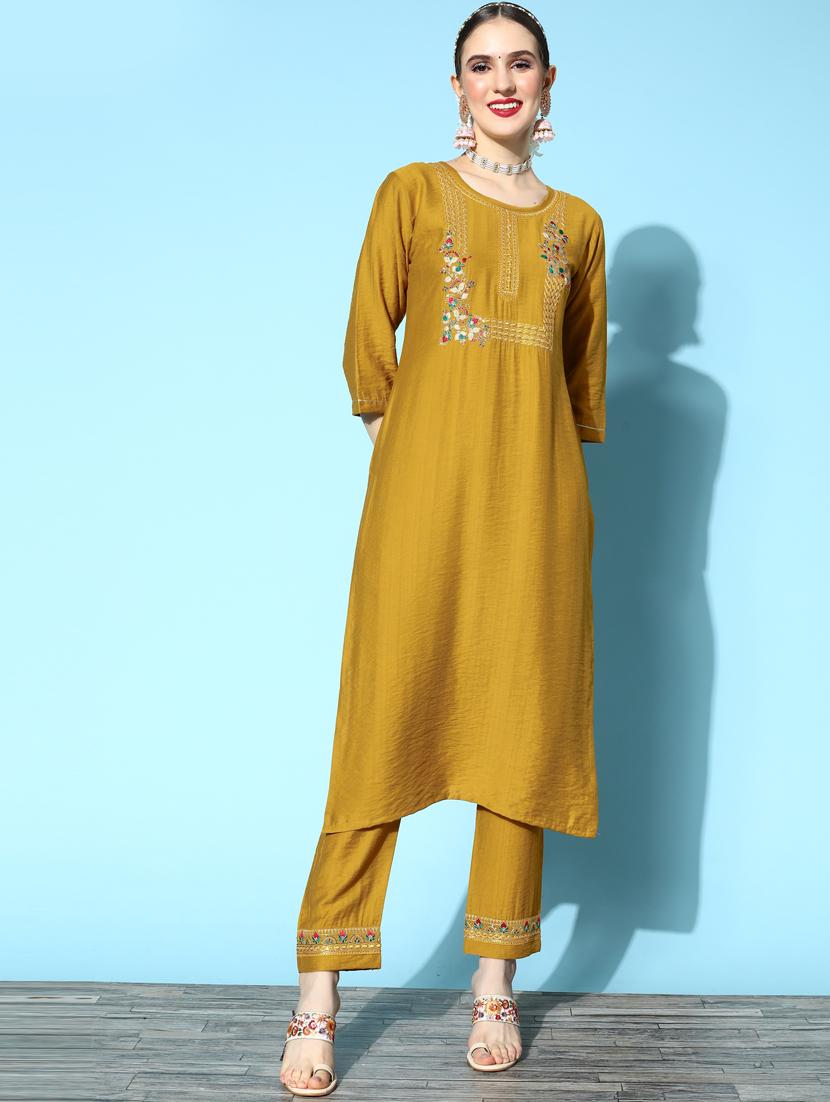 embroidered kurta set - 18876504 -  Standard Image - 1