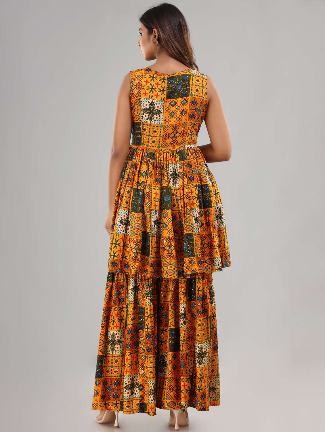 geometric kurta sharara suit set  - 18881055 -  Standard Image - 1