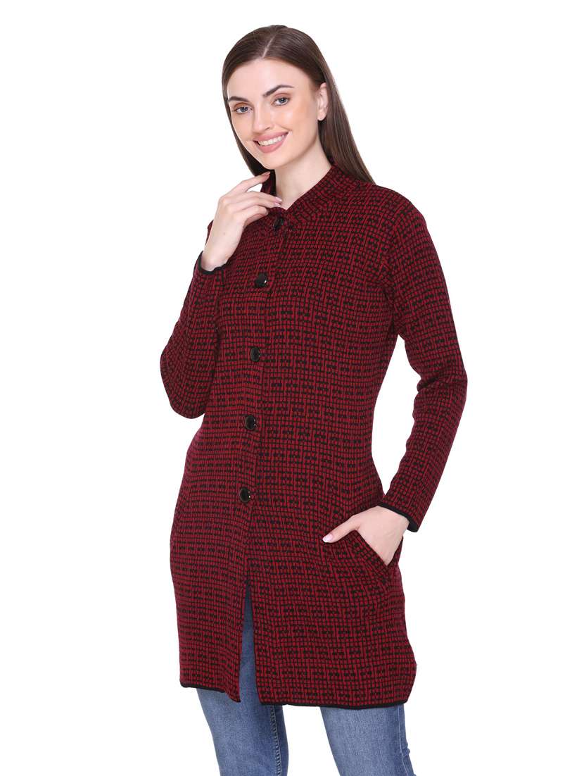 women maroon full sleeves coatigan
