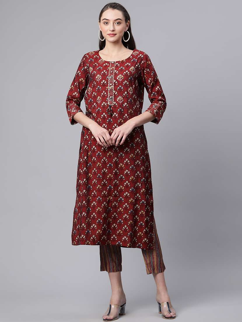 maroon coloured printed kurta pant set