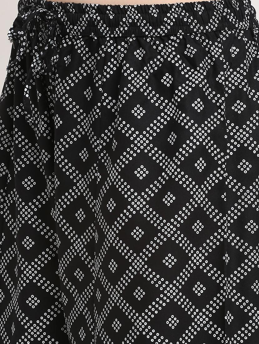 mid rise printed straight palazzo - 18893438 - Standard Image - 4