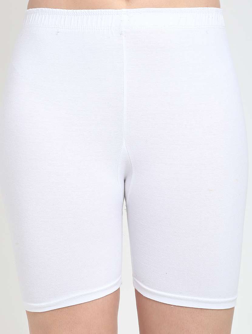 mid rise solid short - 18903739 - Standard Image - 4