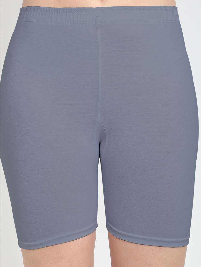 mid rise solid short - 18903741 - Standard Image - 4