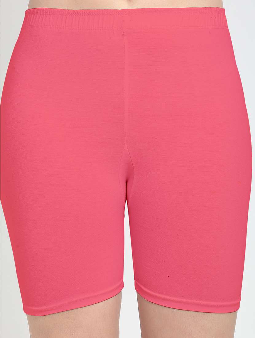 mid rise solid short - 18903746 - Standard Image - 4