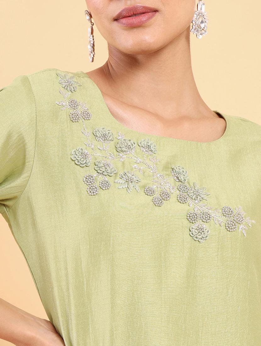 embroidered kurta pant set - 18931482 - Standard Image - 4