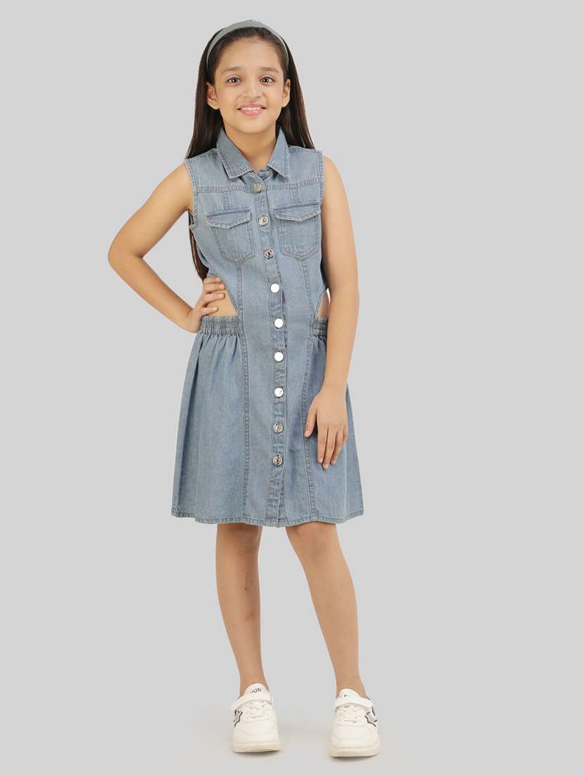 girls light blue collared sleeveless dress