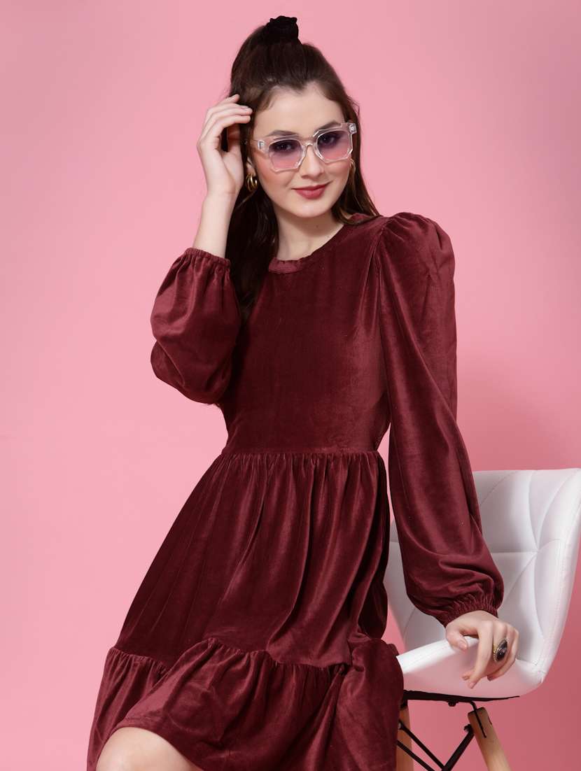 red velvet tiered dress 