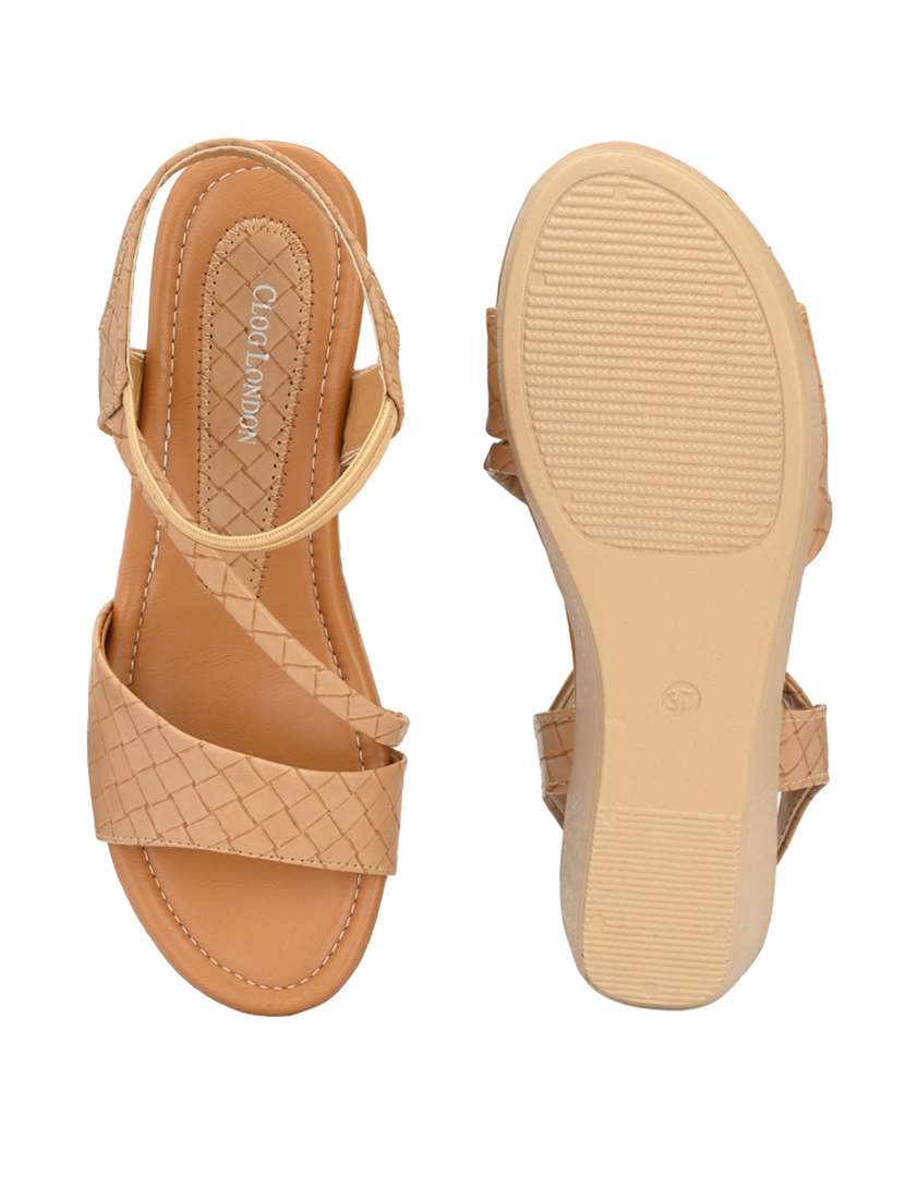 women solid platform wedges - 18950731 -  Standard Image - 4