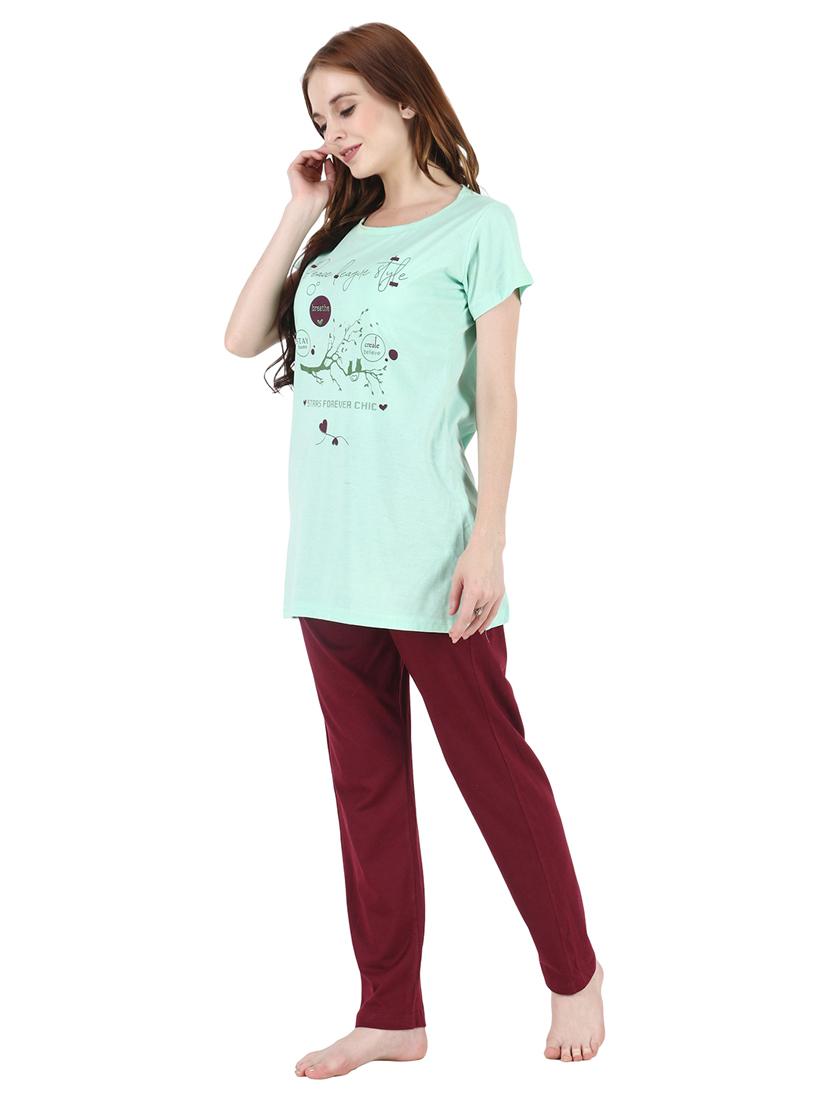 green chest print nightwear set - 18950748 - Standard Image - 1