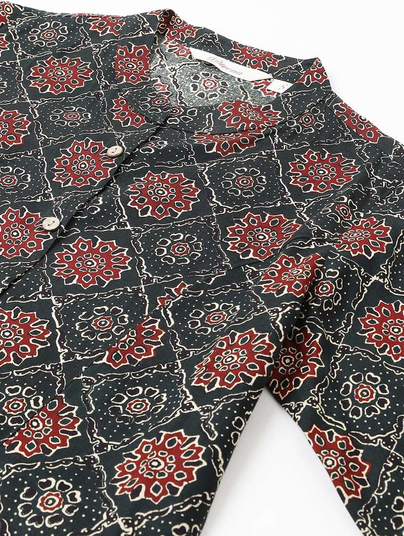 black mandarin neck printed tunic - 18959472 -  Standard Image - 4