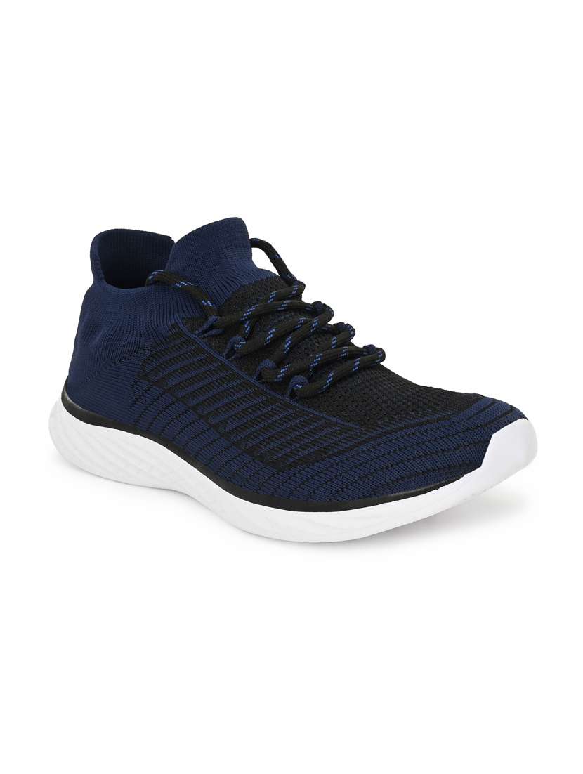 mens lace up sport shoe