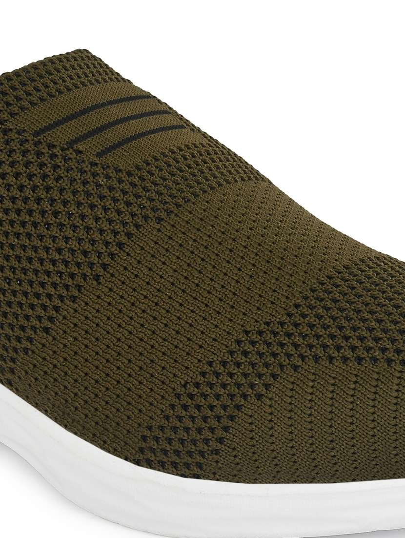mens solid slip on sport shoe - 18961664 -  Standard Image - 4