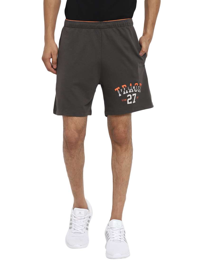 mid rise printed short