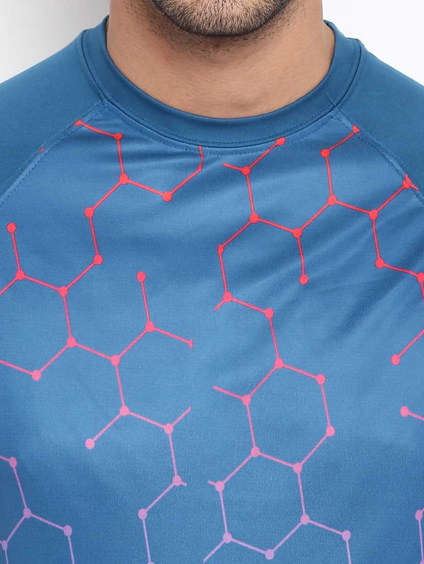 round neck regular t-shirt - 18968989 -  Standard Image - 4