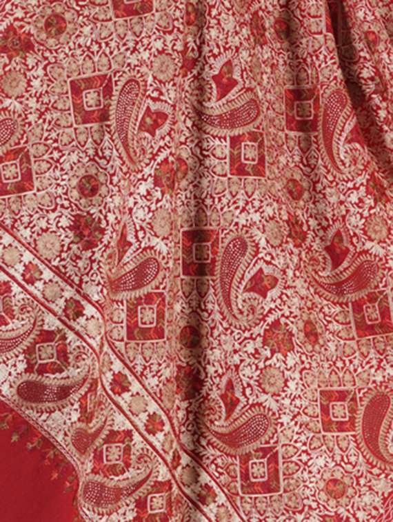 red wool stole - 18969344 - Standard Image - 1