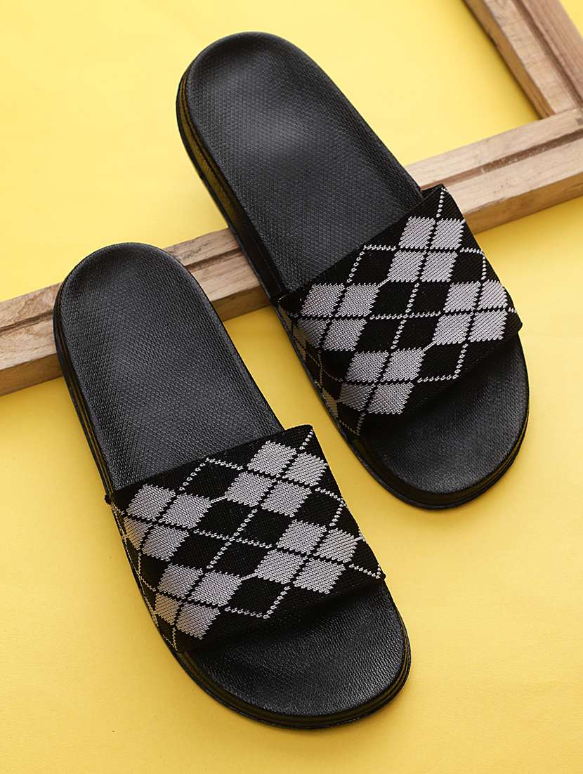 printed slip on flip flop - 19020758 -  Zoom Image - 0