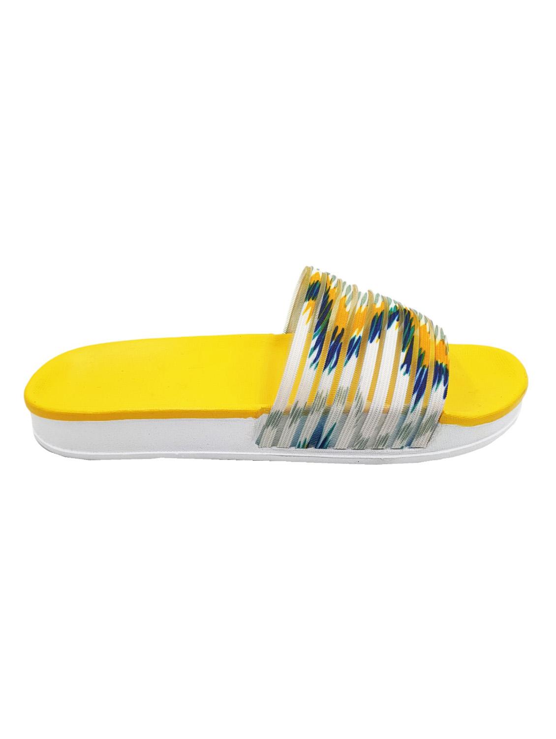 printed slip on flip flop - 19020767 - Standard Image - 1