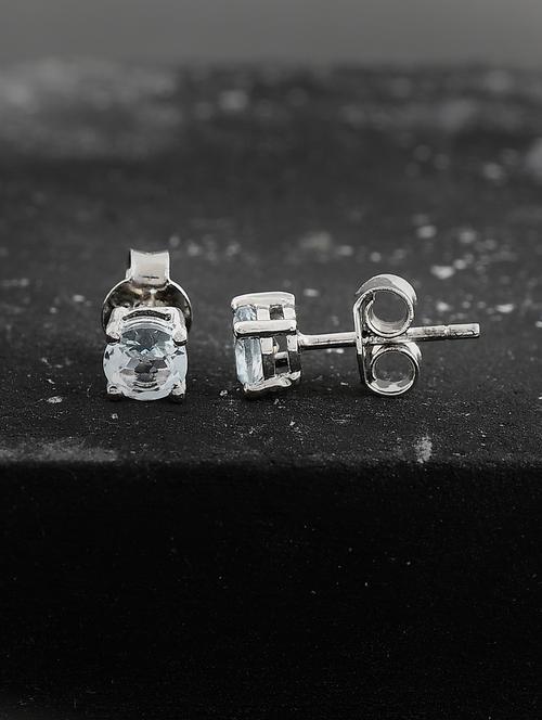 silver plated stud earring - 19085284 -  Standard Image - 0