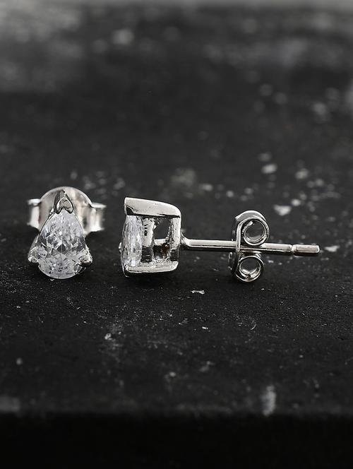 silver plated stud earring - 19085308 -  Standard Image - 0