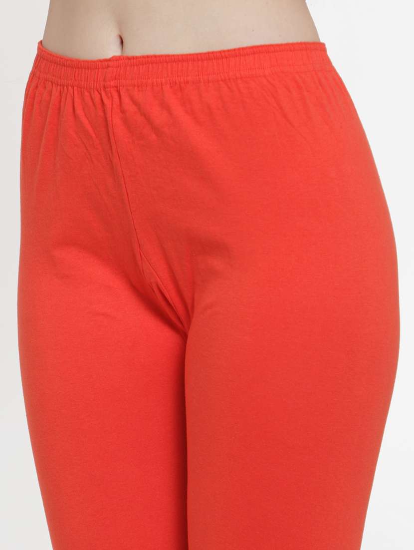 mid rise solid capri leggings - 19085952 - Standard Image - 4