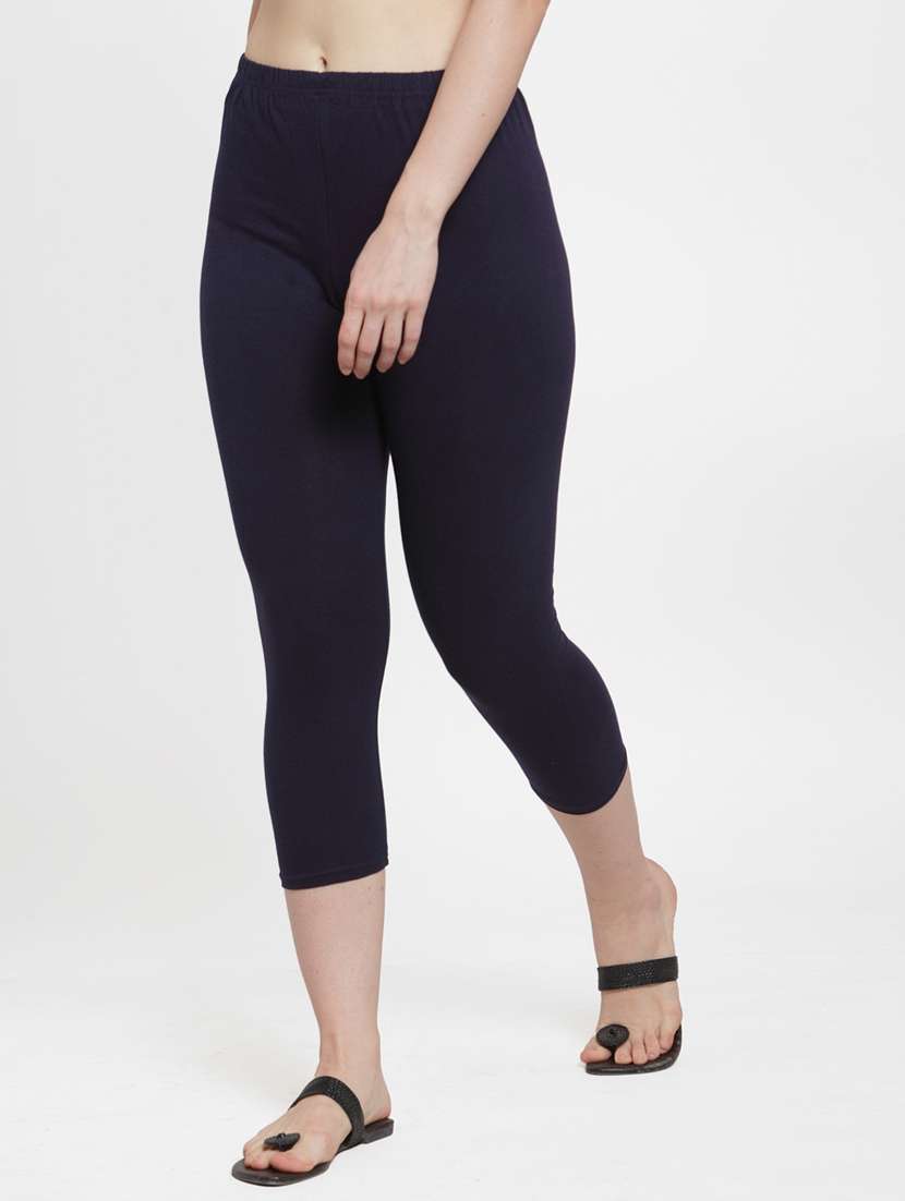 solid capri legging - 19085958 - Standard Image - 1