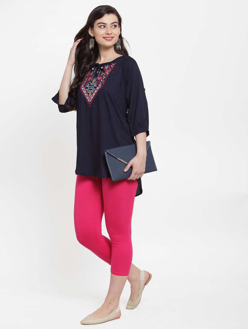 pack of 2 solid capri leggings  - 19086073 -  Standard Image - 4