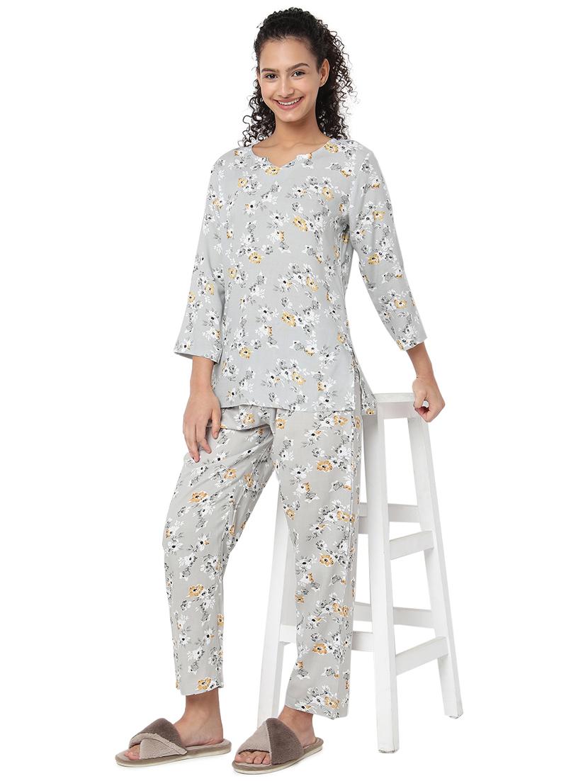 floral printed nightwear pajama set - 19086696 - Standard Image - 4