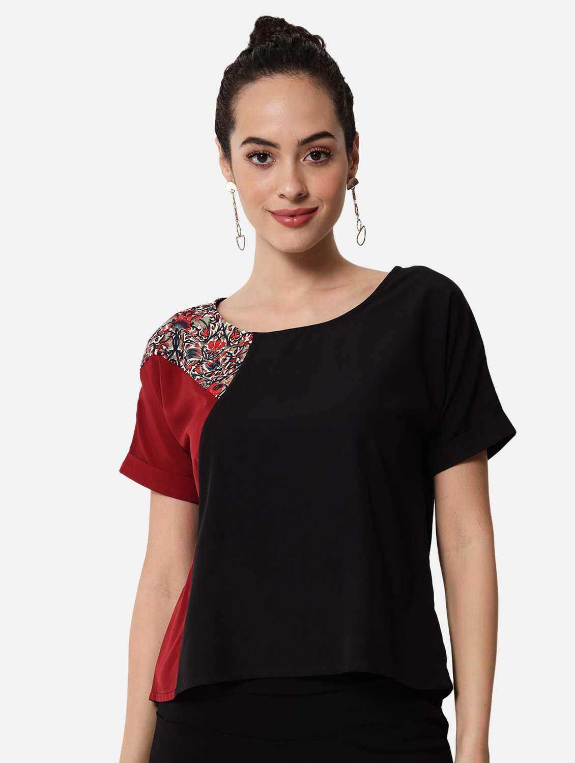 women's color block round neck top