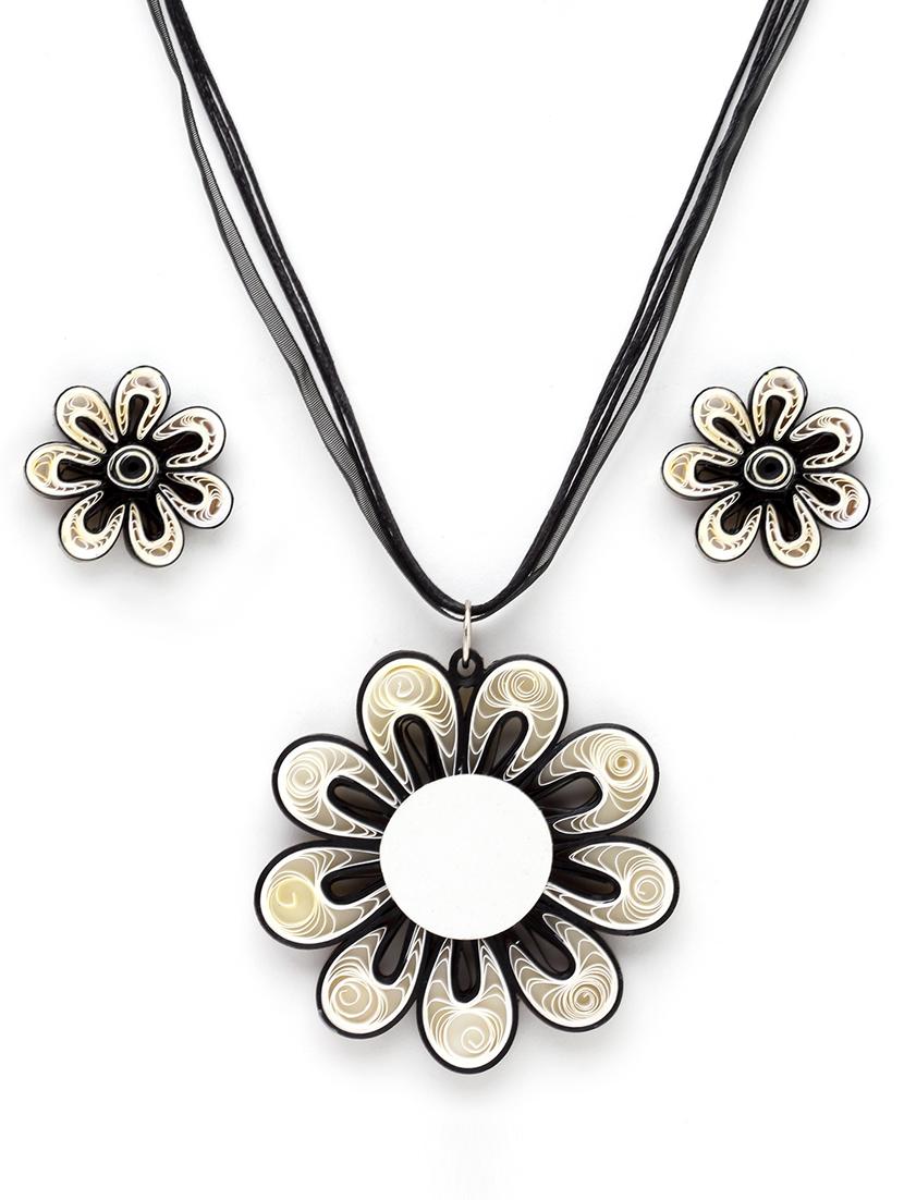 floral necklaces with earring set - 19088764 - Standard Image - 1