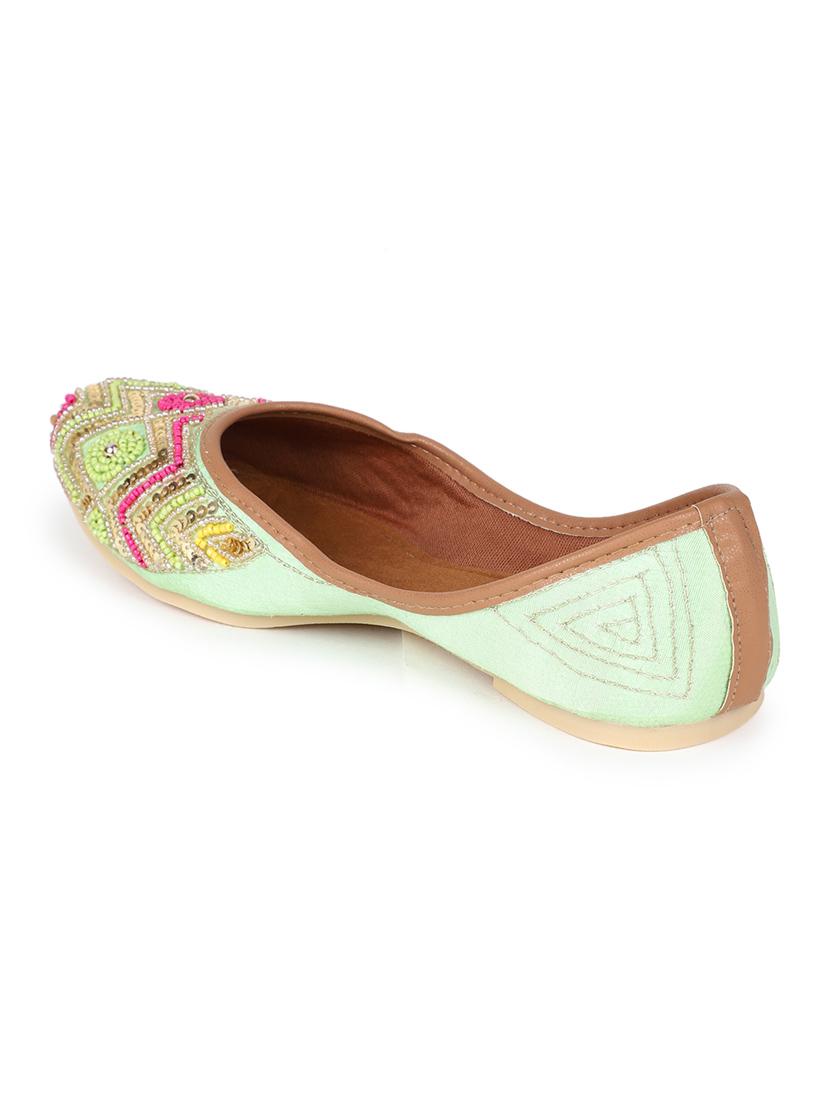 embellished jutis & mojaris - 19117279 - Standard Image - 4