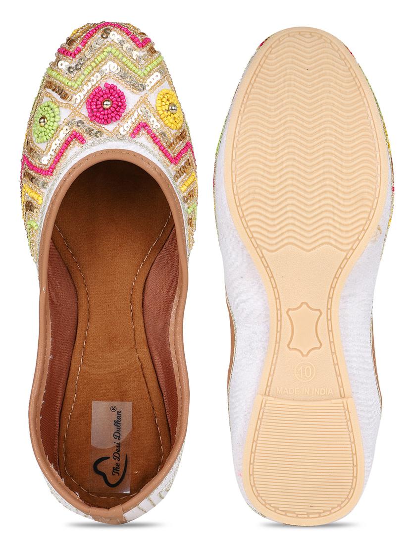 embellished jutis & mojaris - 19117280 - Standard Image - 6