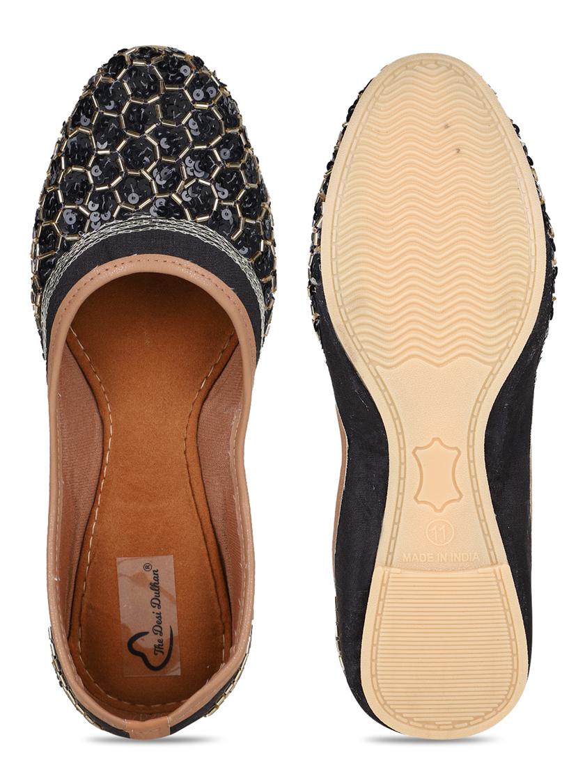 embellished jutis & mojaris - 19117281 - Standard Image - 6
