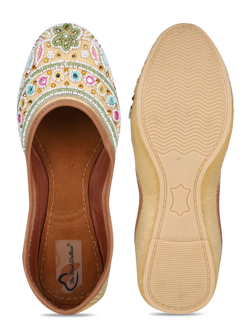 embellished jutis & mojaris - 19117288 - Standard Image - 6