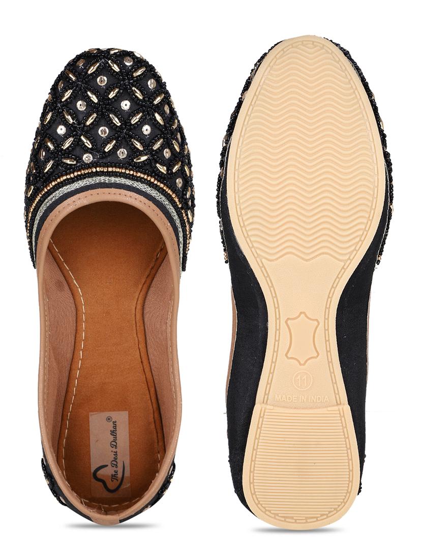 embellished jutis & mojaris - 19117294 - Standard Image - 6