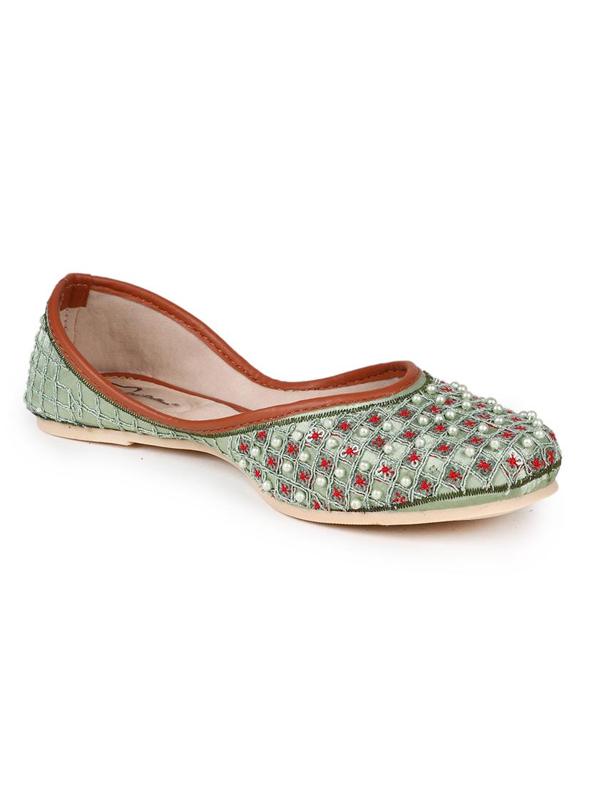 embellished jutis & mojaris - 19117365 - Standard Image - 1