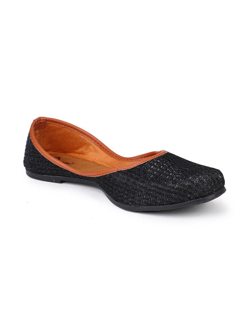 embellished jutis & mojaris - 19117393 -  Standard Image - 1