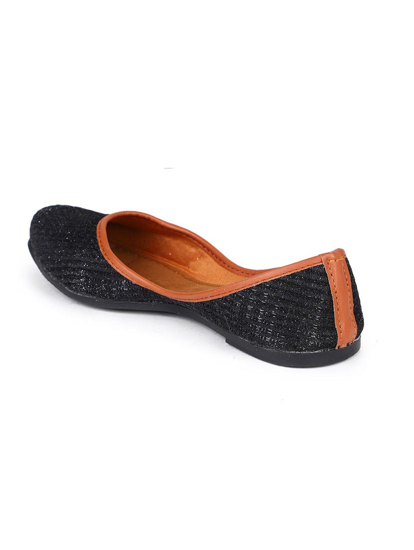 embellished jutis & mojaris - 19117393 - Standard Image - 4