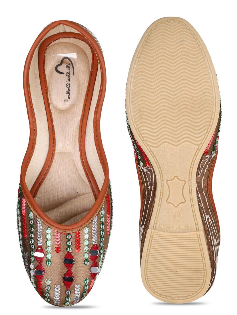 embellished jutis & mojaris - 19117402 - Standard Image - 6