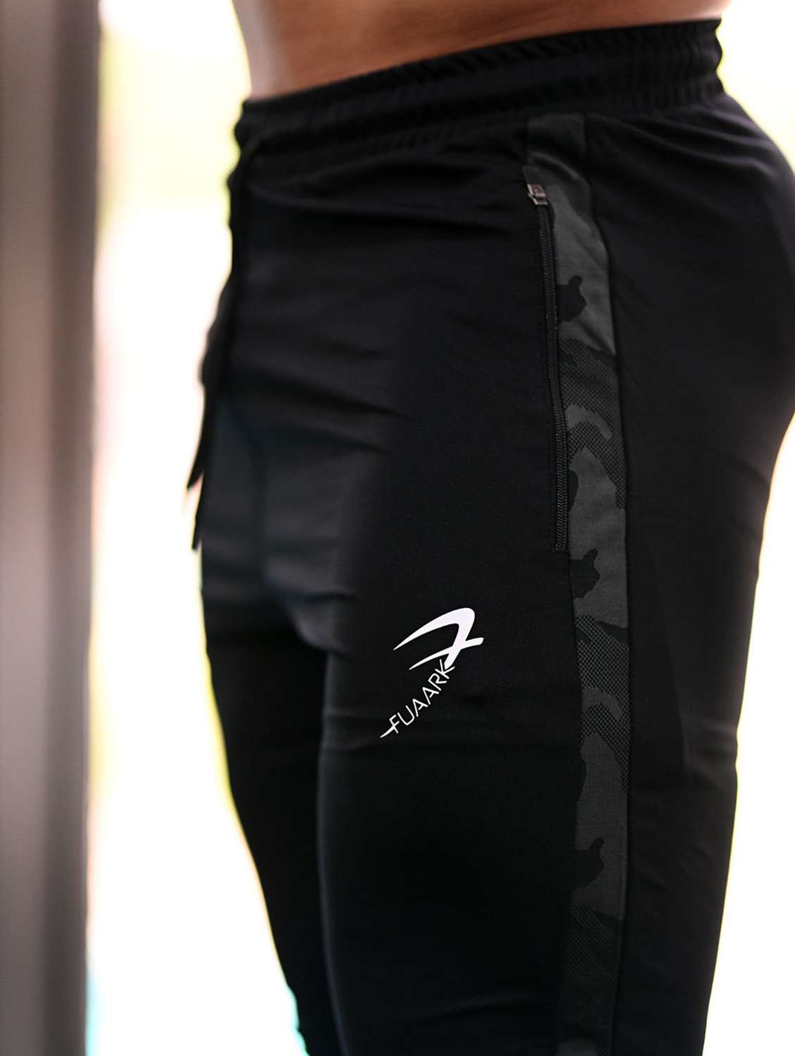 low rise ankle length track pant - 19117456 - Standard Image - 4