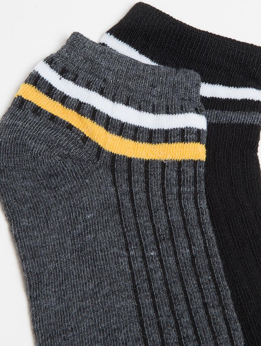 women's pack of 2 no show socks - 19127648 - Standard Image - 4