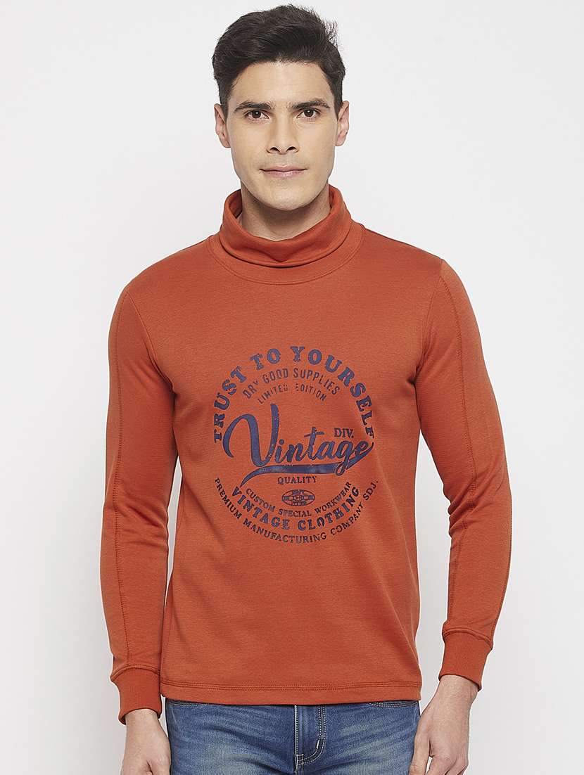 high neck chest printed t-shirt 