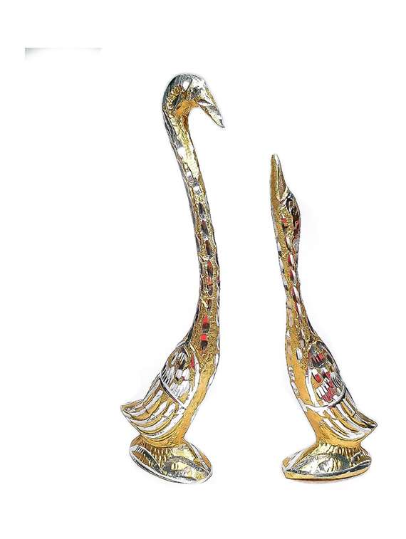 handicraft & artifact showpiece - 19132497 -  Standard Image - 1